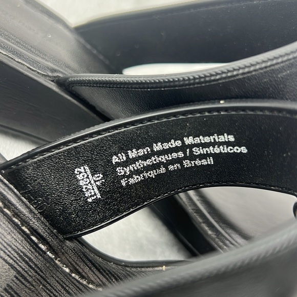 Montego Bay club, Elegant Black Embellished Women's Sandals - Picture 4 of 5